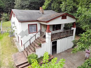 513 12th St, Midfield, AL 35228