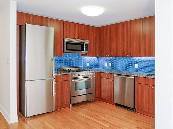 5th image of 2 Cooper Sq APT 4N