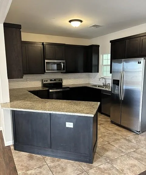 313 Carlos G Parker Blvd NW — Photo 3