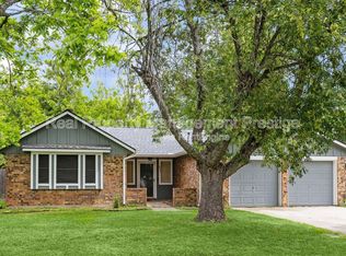 1708 E Baker Rd, Baytown, TX 77521