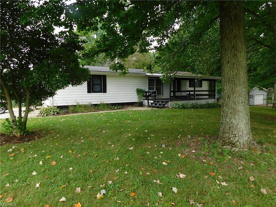 1st image of 7122 Lakeside Dr