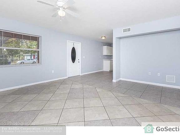 3rd image of 2671 NW 15th St