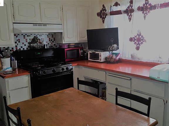 5th image of 622 21st St