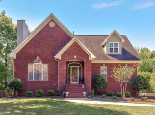 127 Brook Cir, Chelsea, AL 35043