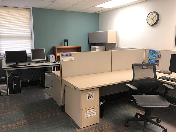 Newer Carpet/Color Scheme