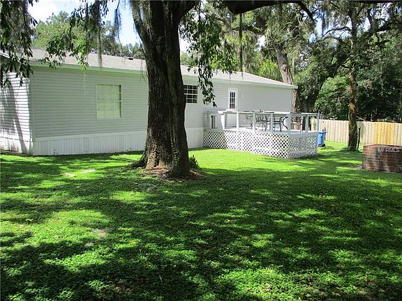 4th image of 10806 Magnolia Dr