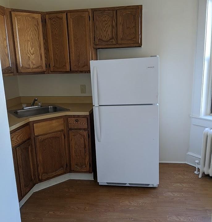 2nd image of 611 Bangs Ave APT 4B