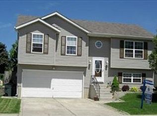 2201 Powderly Rd, Valparaiso, IN 46383