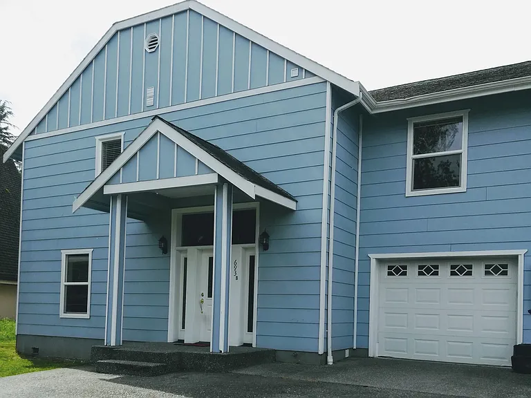693 exterior