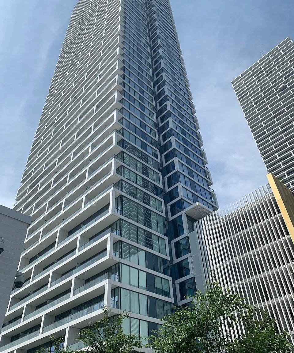 2 bed, $2,200 — Photo 2