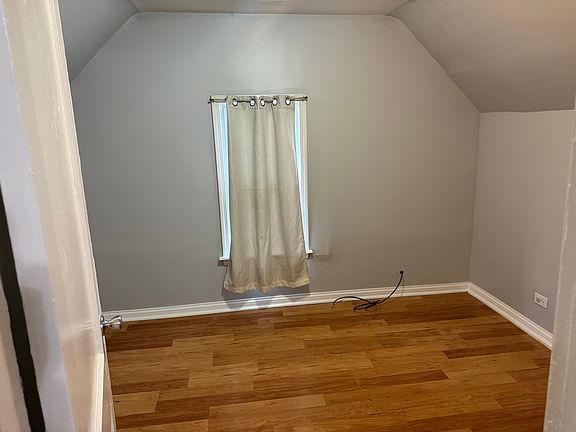 4th image of 5951 W Iowa St #2
