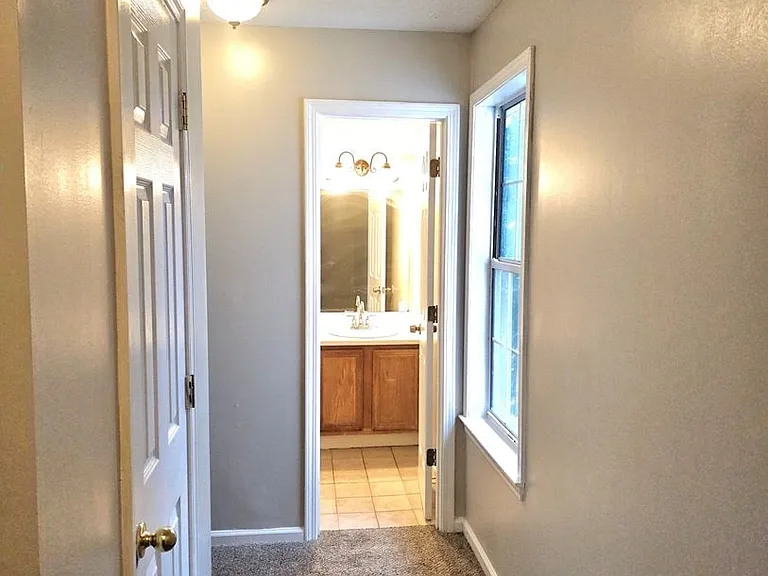 152 S Fairfield Dr — Photo 22