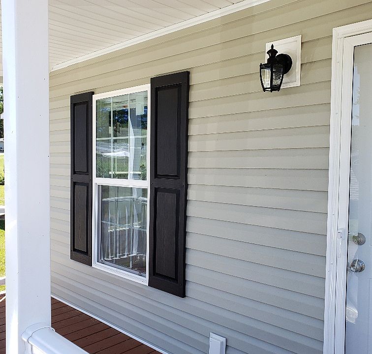 1st image of 135 W Sourwood Dr