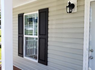 135 W Sourwood Dr, Browns Summit, NC 27214