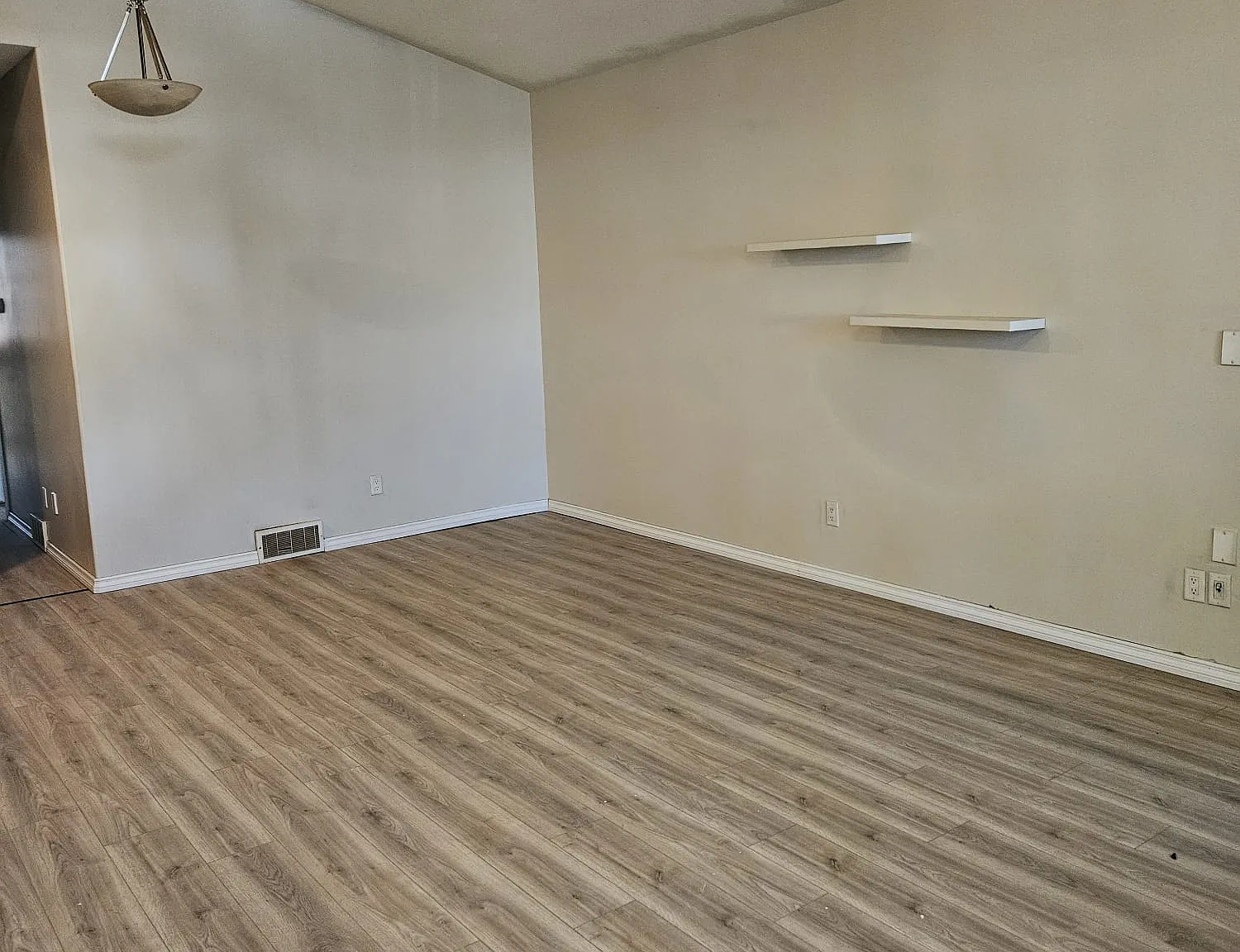373 Halifax Street — Photo 2