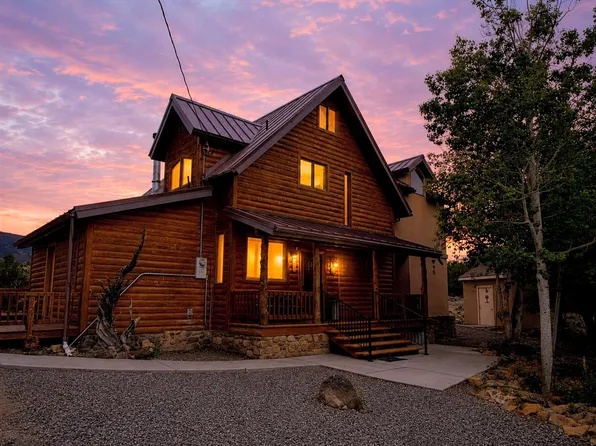 802 S 810 E, Teasdale, UT 84773