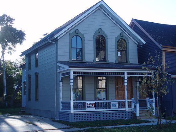 2nd image of 54 Plymouth Ave