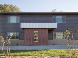 439 S Maple Ave UNIT 8, Ames, IA 50010