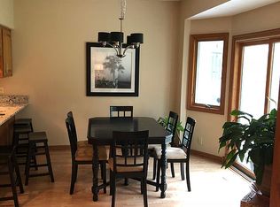 2500 Devoe Dr, Lincoln, NE 68506