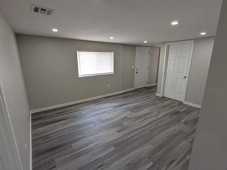 2220 W 13th St N #1 — Photo 2
