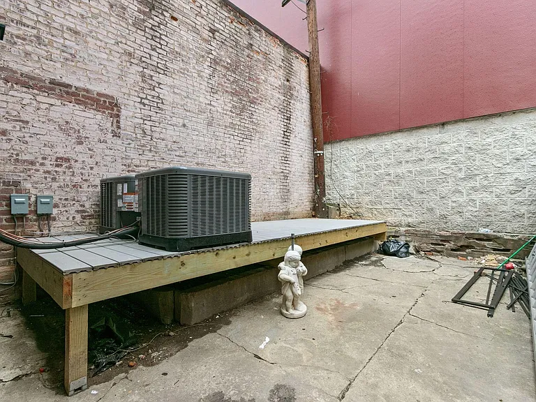 S Eden St — Photo 7