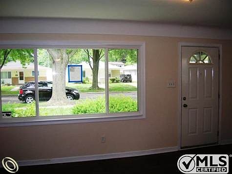 2.2 Picture Window.JPG