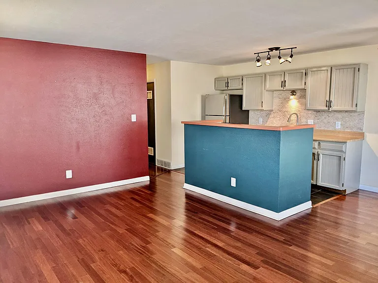 3740 Iris Ave #D — Photo 3