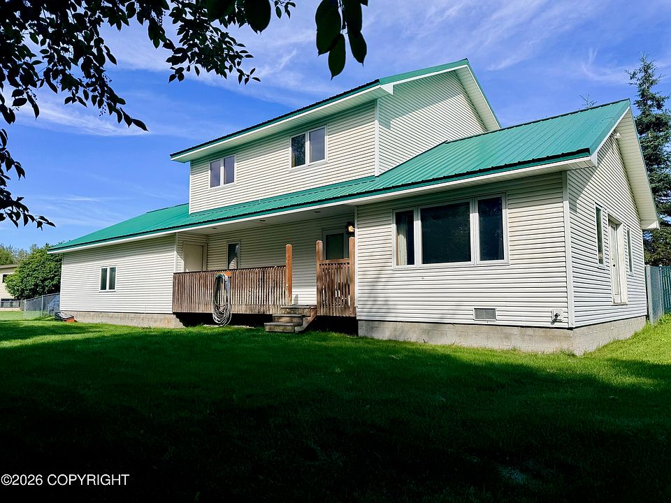 1st image of 1012 W 20th Ave