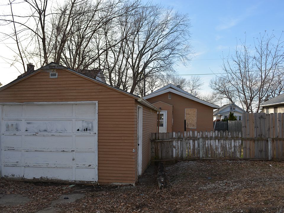 1st image of 1720 S Clinton St