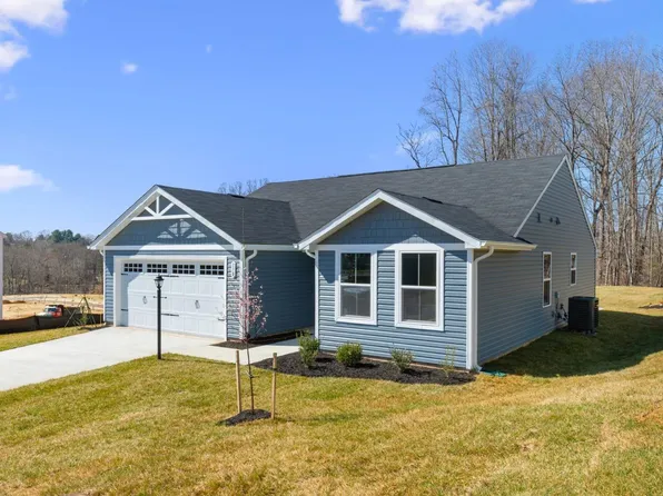 107 Jordan Dr, Lynchburg, VA 24502