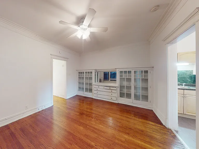 Dining/Living room