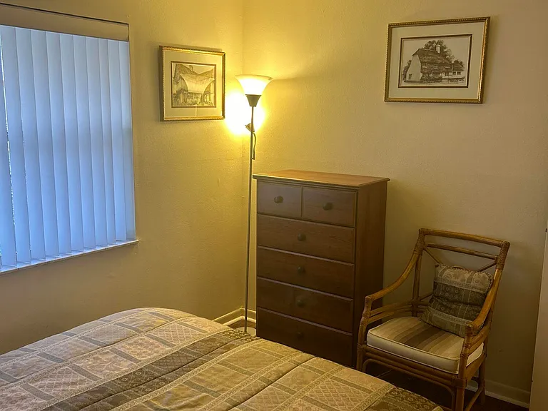 2801 Somerset Dr #201 — Photo 17
