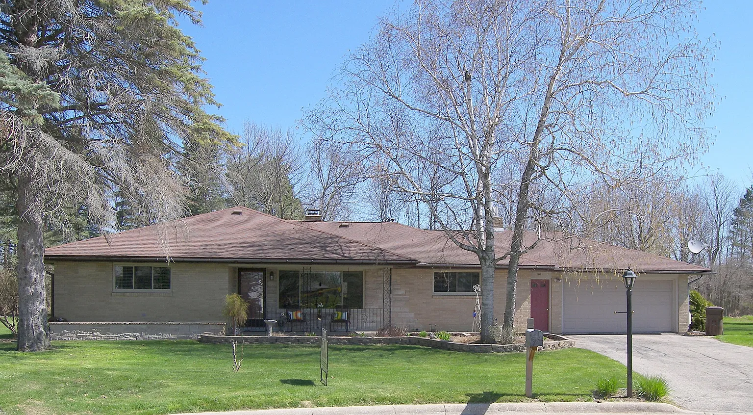 101 Avis Ct photo 1