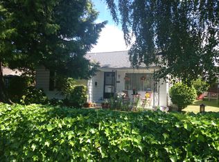 2312 Viewmont Way W, Seattle, WA 98199