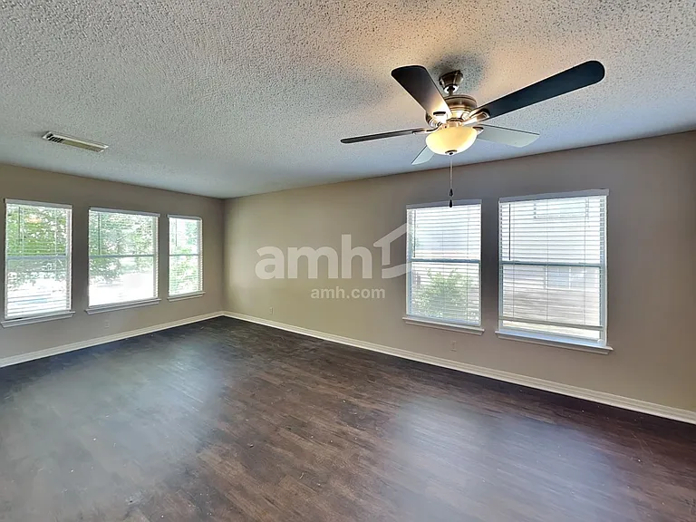 7106 Raintree Frst — Photo 7