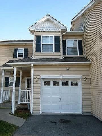 1st image of 159 Pinebrook Dr