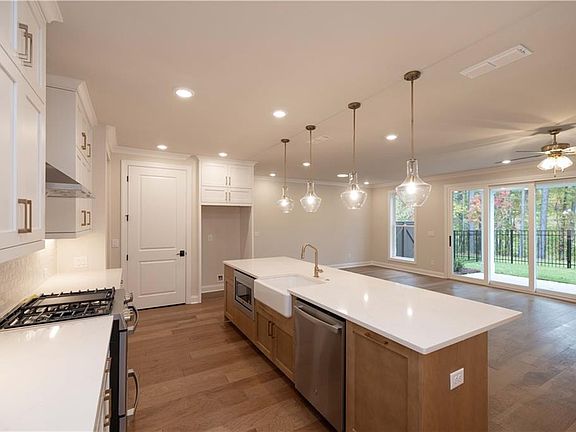 6th image of this home
