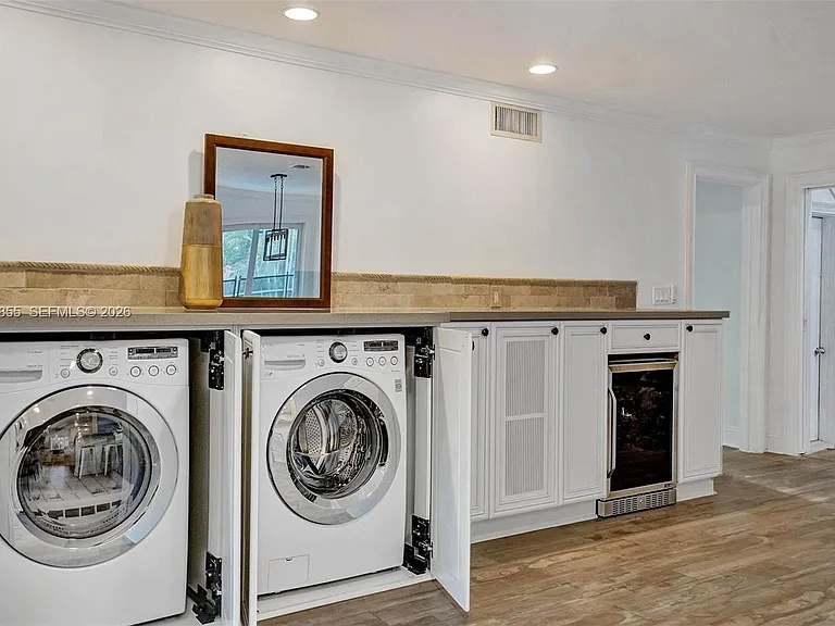 2120 SW 28th Way — Photo 20