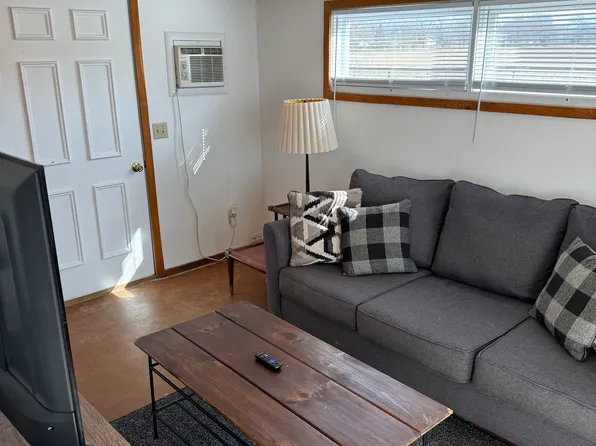 17268 S 540th Rd, Tahlequah, OK 74464