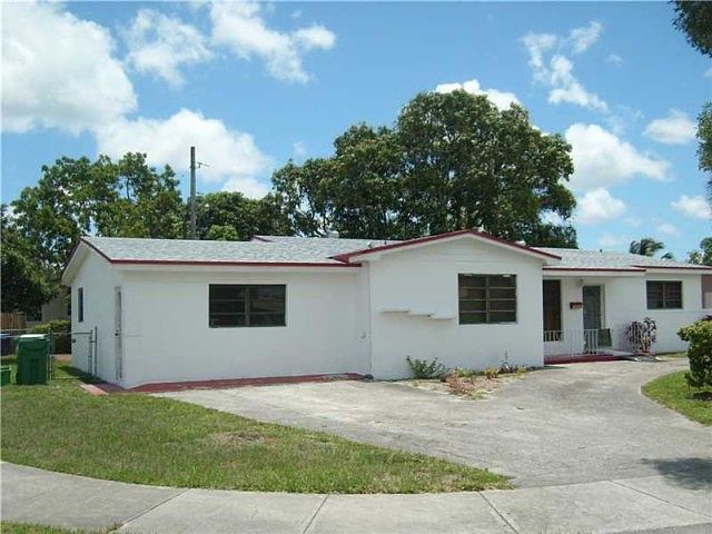 2nd image of 19435 NW 23rd Ave