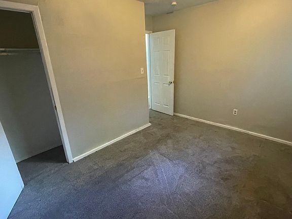3rd image of 4443 E 141st St