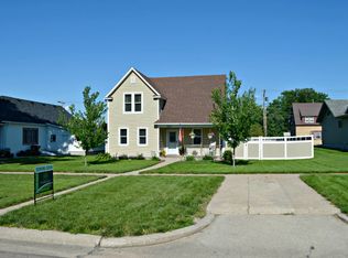 527 S 4th St, Albion, NE 68620
