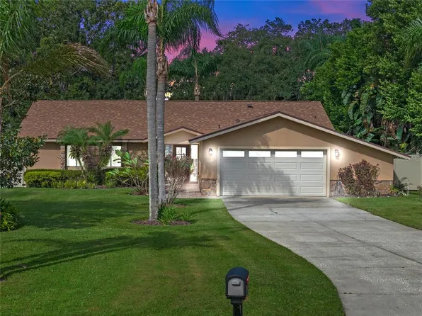 6056 Twin Lakes Dr, Oviedo, FL 32765