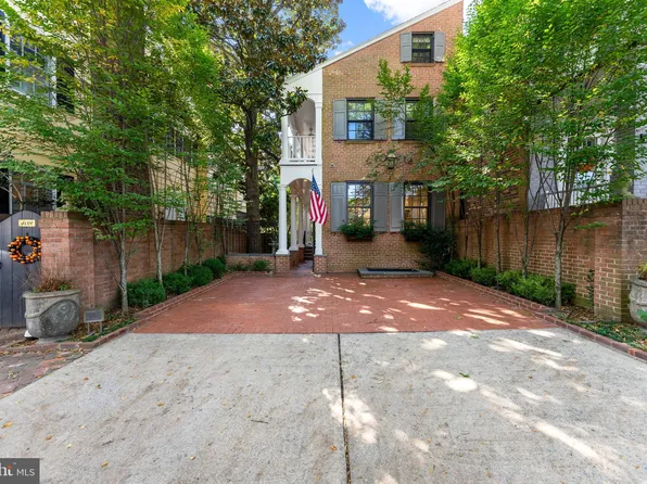 412 Wolfe St, Alexandria, VA 22314