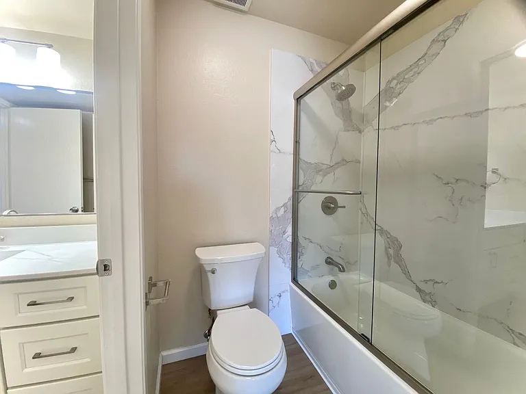 254 Hackamore Cmn — Photo 11