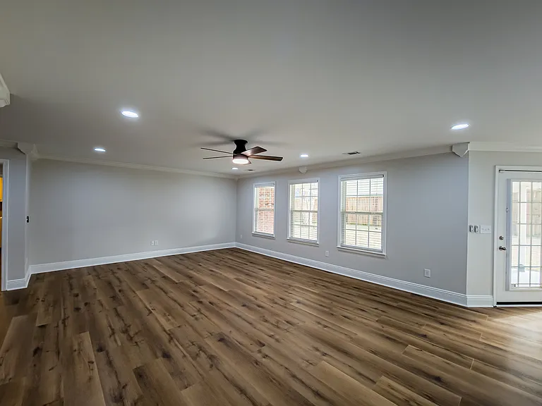 105 Cypress Ridge Rd — Photo 8
