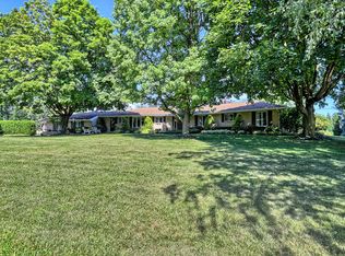 9713 Forest Ridge Rd, Shippensburg, PA 17257