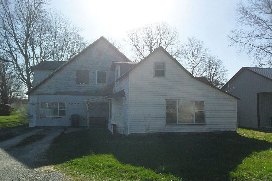 1st image of 317 N Huston St
