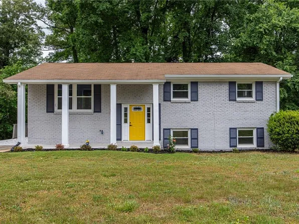 1864 Glen Echo Dr, Decatur, GA 30032