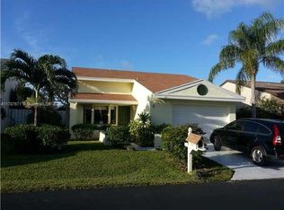 6 Verwood Way, Boynton Beach, FL 33426